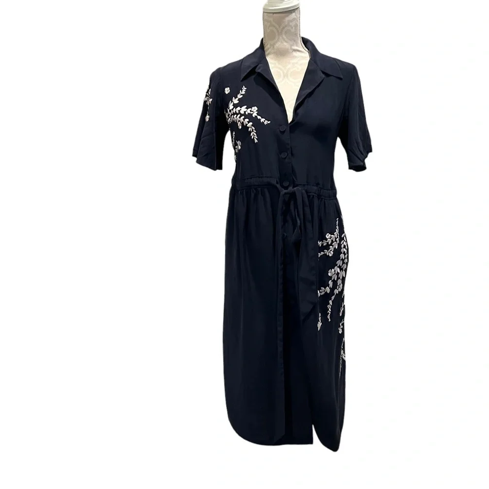 Cinq a Sept Silk Button Blue Dress Embroidered Floral Rose Pink Pockets Small 4 - Picture 1 of 16